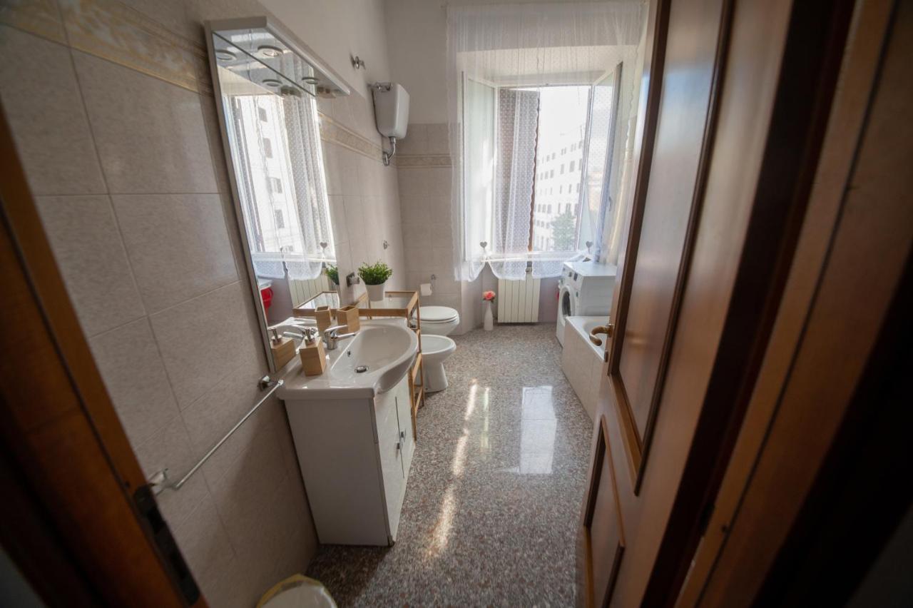 Dreams In Rome - Colosseum Apartment Esterno foto