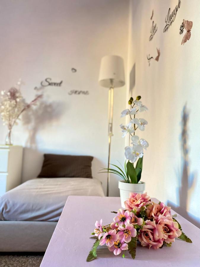 Dreams In Rome - Colosseum Apartment Esterno foto